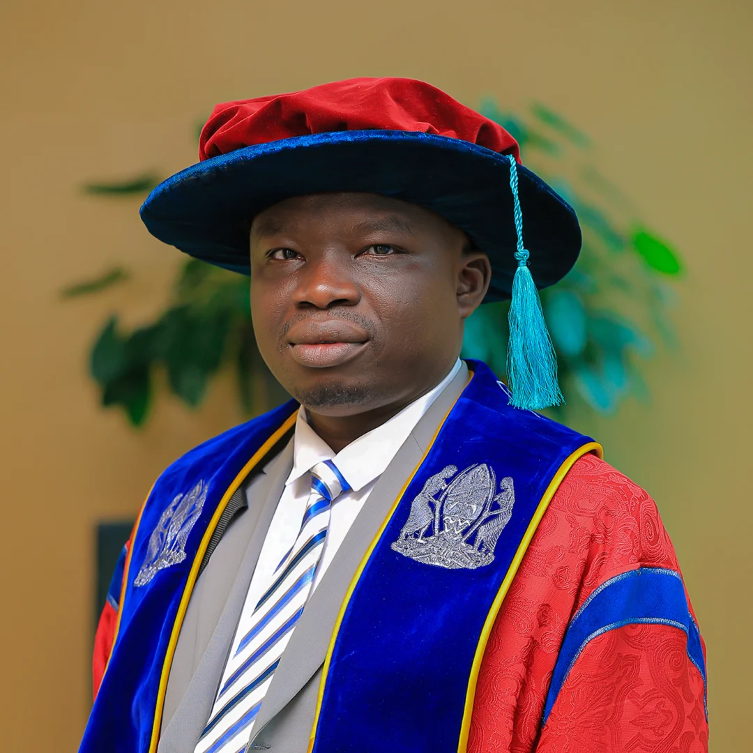 Dr Mundu Mustafa