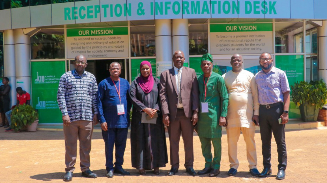 oaus-top-administrators-visit-kiu