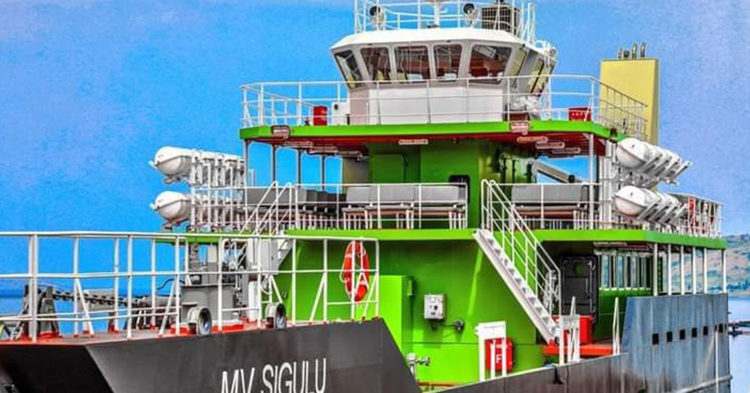 Kiu General News: President Museveni Commissions 300-seater Ferry Mv Sigulu